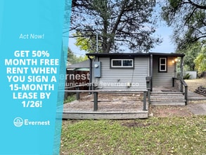 Building Photo - 110 1/2 W Cheyenne Rd