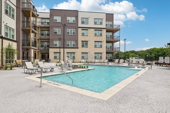 Piscina al aire libre - Meridian at Wylie - 55+ Affordable Apartments