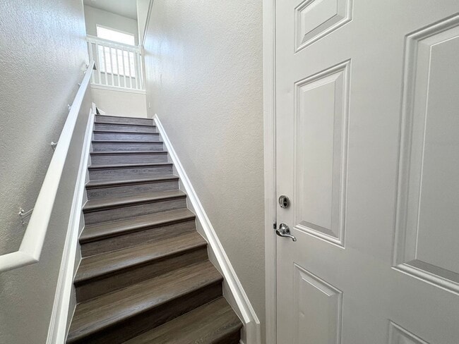 Photo - Now available! Ready-to-move-in condo in Sanford!