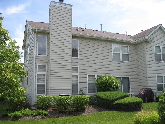 Foto del edificio - 1519 E Baronet Ln