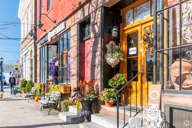 Downtown Wickford Village in North Kingstown is a hub for retail, dining, and amenities.