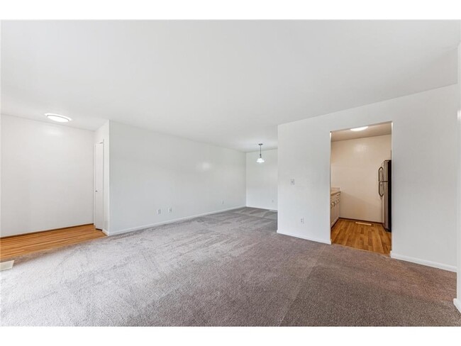 Foto del edificio - 4478 Cinnamon Ridge Trail