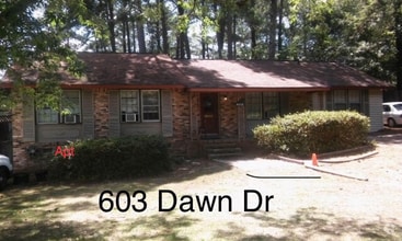Building Photo - 603 Dawn Dr