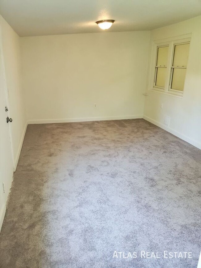 Foto del edificio - 1131 Geneva St