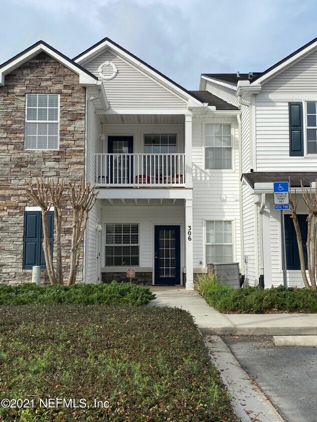 2200 Marsh Hawk Ln Unit 306, Fleming Island, FL 32003 Condo for Rent