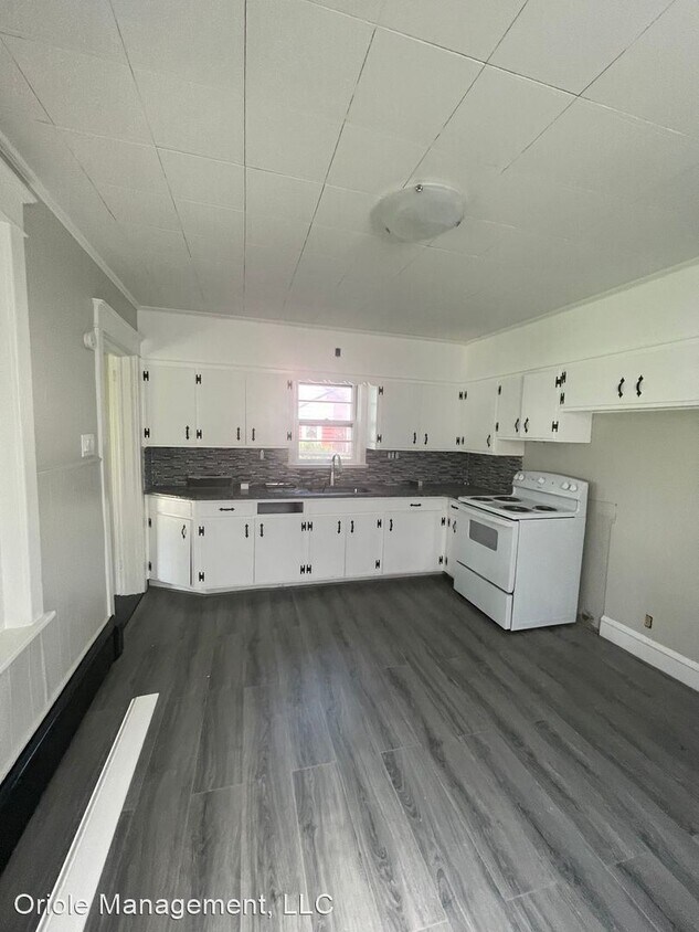 Foto principal - 4 br, 1.5 bath House - 431 LAUREL ST