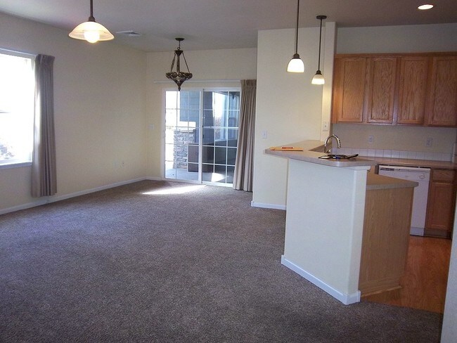 Building Photo - 2109 Owens Ave