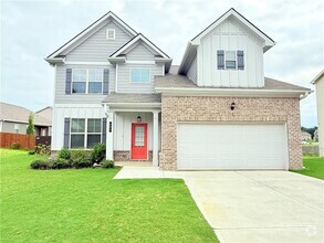 Building Photo - 409 McGinnis Cir