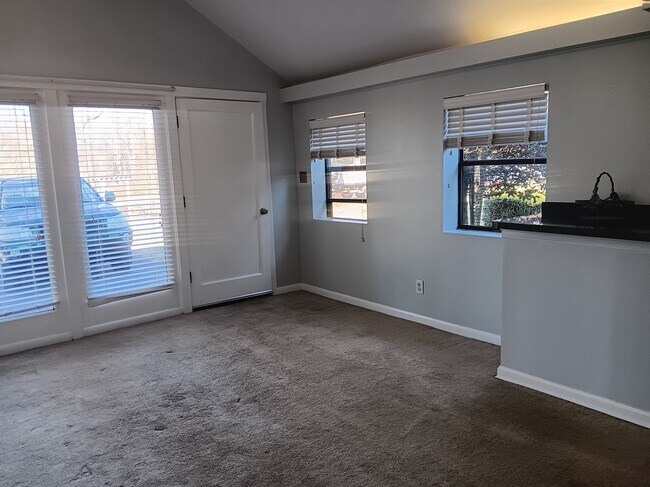 Foto del edificio - 5117 McKamey Rd