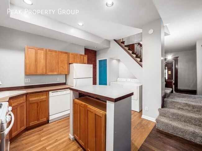 Foto del edificio - 1230 Indianola Ave