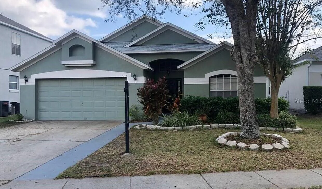 Foto principal - 14743 Kristenright Ln