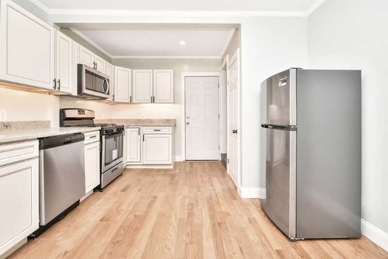 108 West St, Randolph, MA 02368 House Rental in Randolph, MA