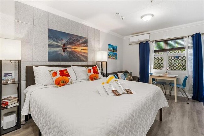 Foto del edificio - 2625 NE 13th Ct