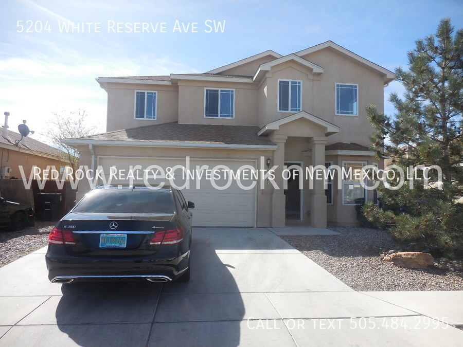 Foto principal - Beautifully Remodeled 3BR/3BA Home in SW ABQ!