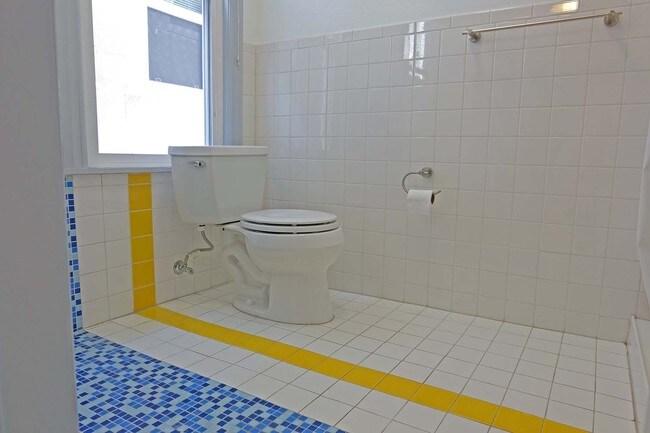 Foto del edificio - Cozy Efficiency Studio in Hayes Valley
