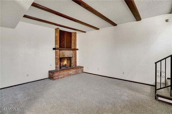 Building Photo - 10601 Cuatro Vistas Dr