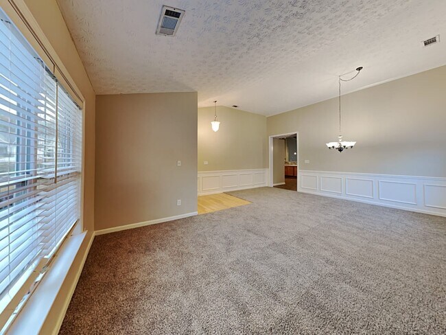 Foto del edificio - 522 Pecan Creek Way