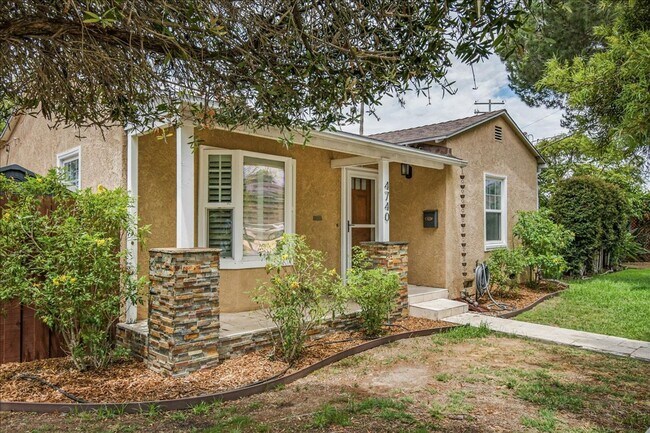 Foto del edificio - 4740 W Mountain View Dr