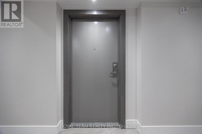 Building Photo - 51 Clarington Blvd