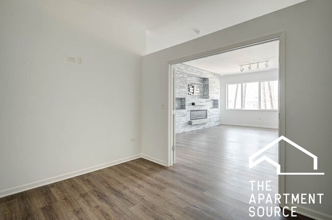 Building Photo - 2550 S Wabash Ave