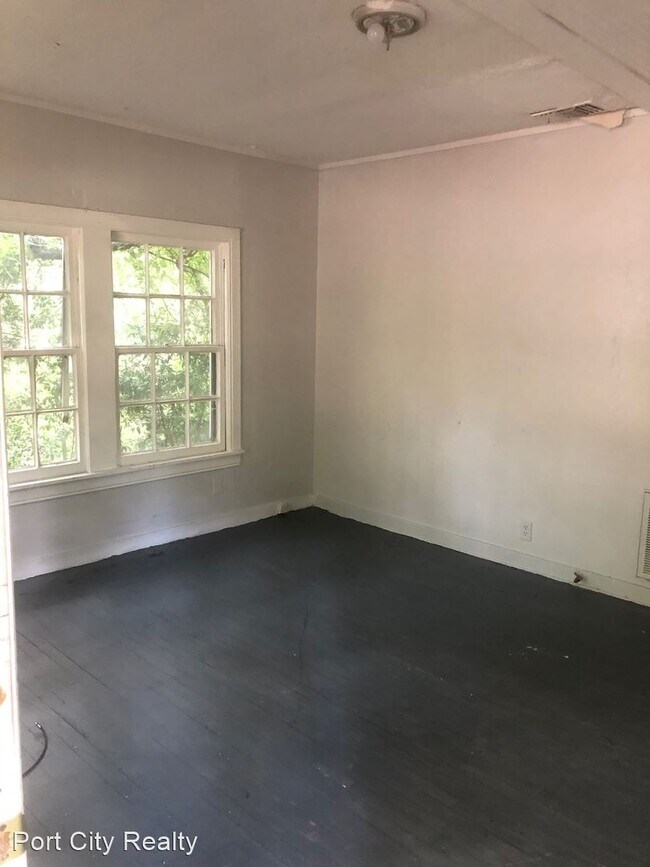 Building Photo - 2 br, 1 bath House - 1836 Cook