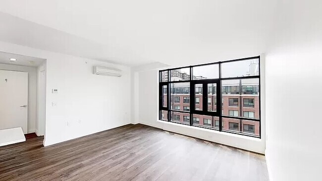 Foto del edificio - 493 Myrtle Ave