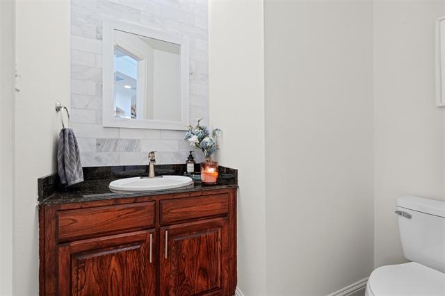 Foto del edificio - 4424 Honfleur Ct