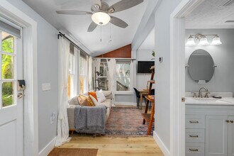 Building Photo - 59 Cuna St