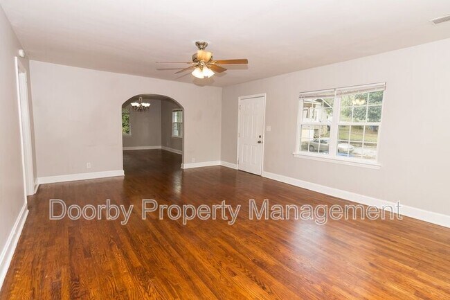 Foto del edificio - 124 S Seminole Dr