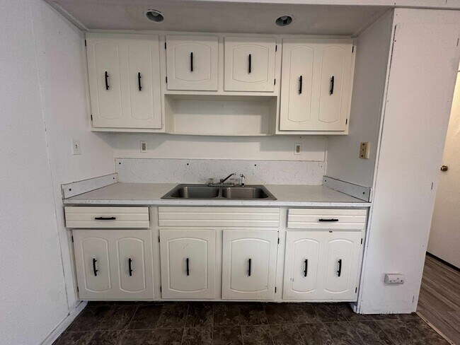 Foto del edificio - 12th Avenue Court