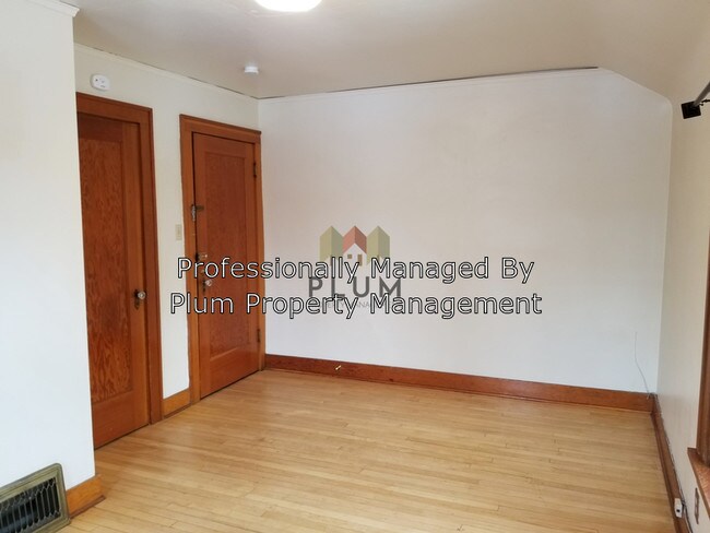 Foto del edificio - 340 Jefferson St