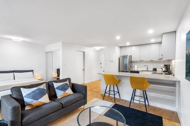 Building Photo - 1190 10th Avenue Bikeway