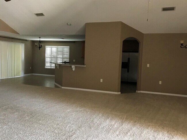 Building Photo - 406 Serene Ct