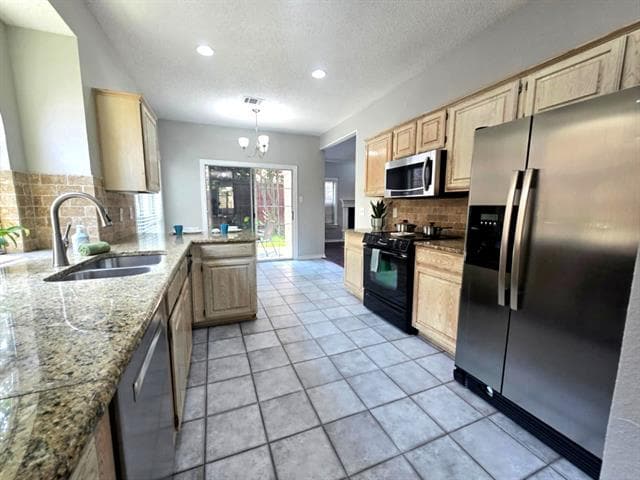 Building Photo - 18733 Vista Del Sol