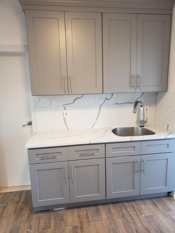 Foto del edificio - 463 Lake St