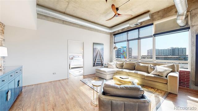 Foto del edificio - 2000 Little Raven St