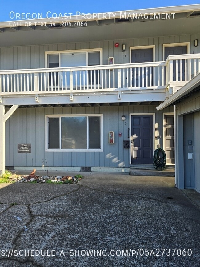 Building Photo - 811 SW 6th St