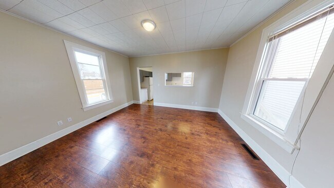 Foto del edificio - 3-Bedroom, 1-Bath Single-Family Home for Rent in Butler