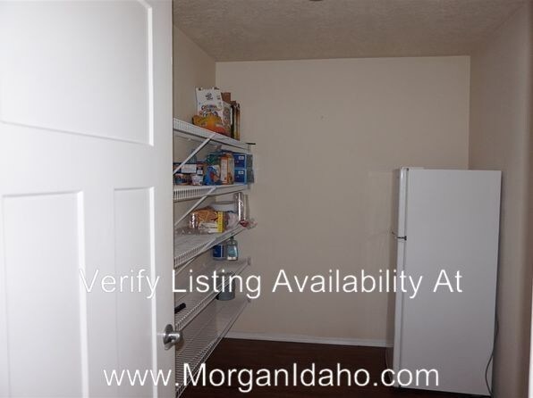 Building Photo - 9411 W Jadewood Dr
