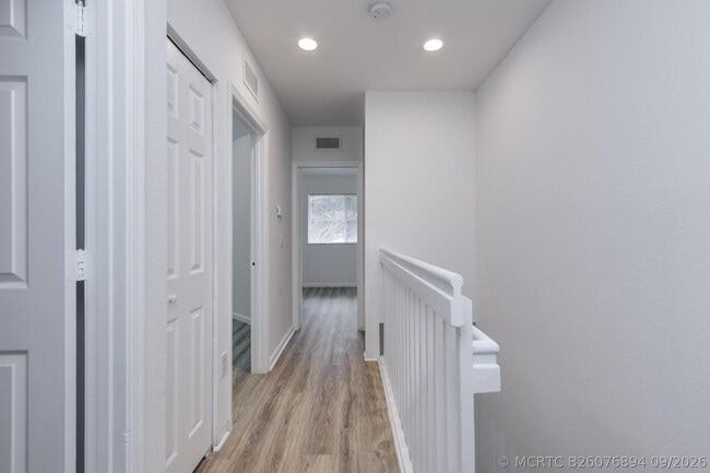 Building Photo - 2830 SW 82nd Ave
