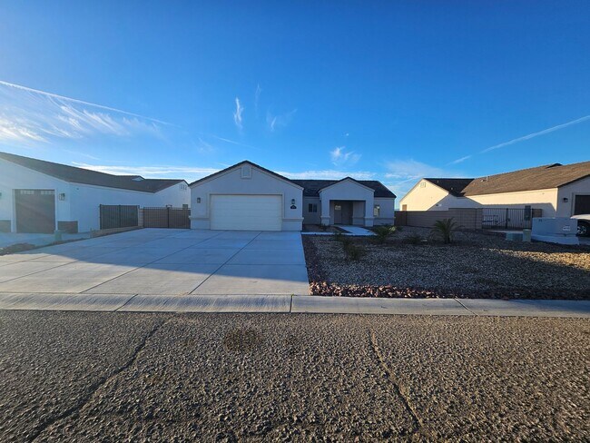 Foto del edificio - Brand New Construction Home