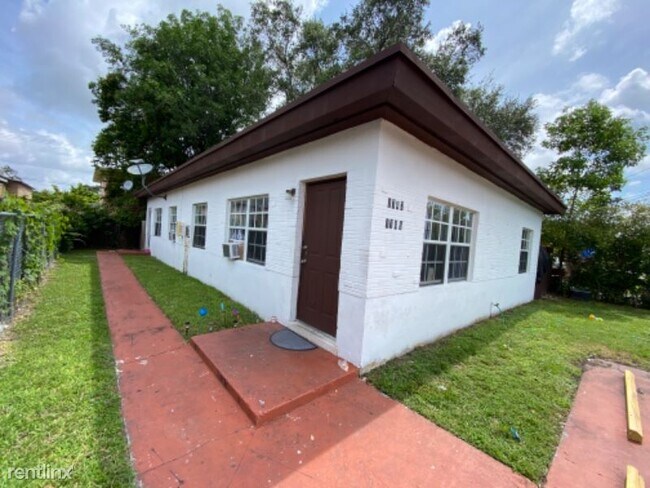 Building Photo - 2 br, 1 bath Apartment - 1749 nw 40 st