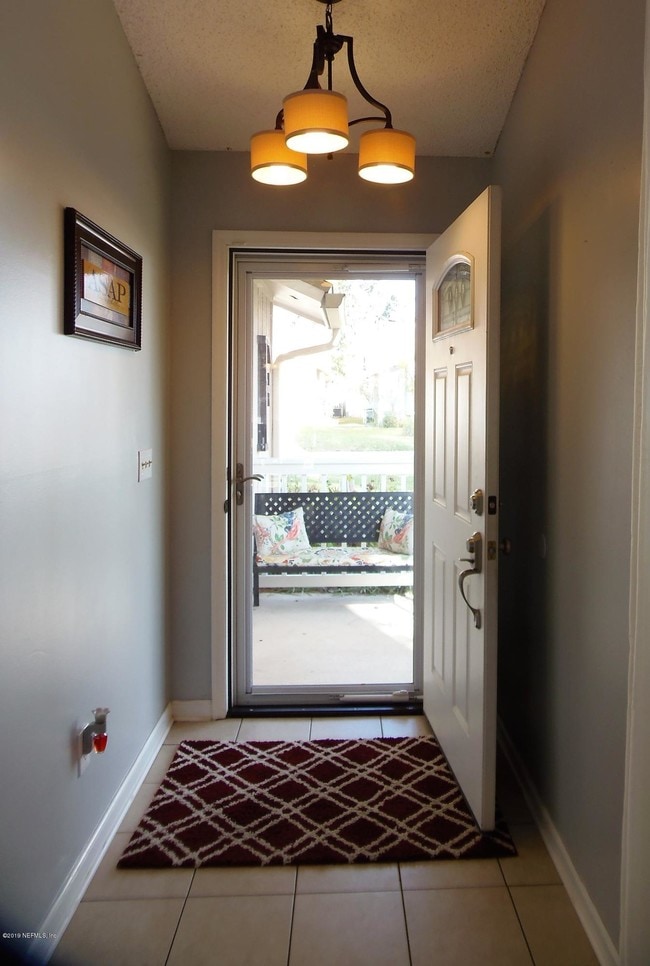 Building Photo - 2057 Wax Myrtle Ct