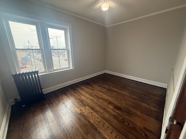 Foto del edificio - 2144 Gunderson Ave