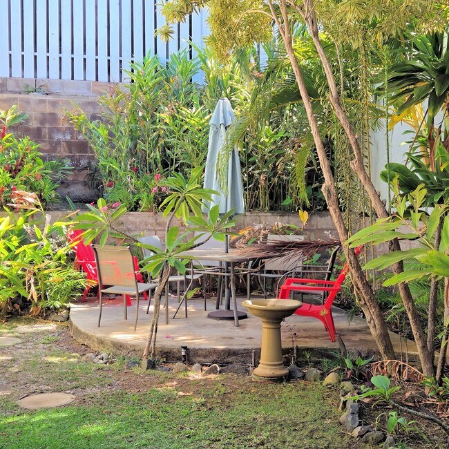 Foto del edificio - Maui - Remodeled one bedroom new Charlie Young Beach