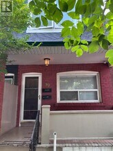 Building Photo - 70 Ashdale Ave