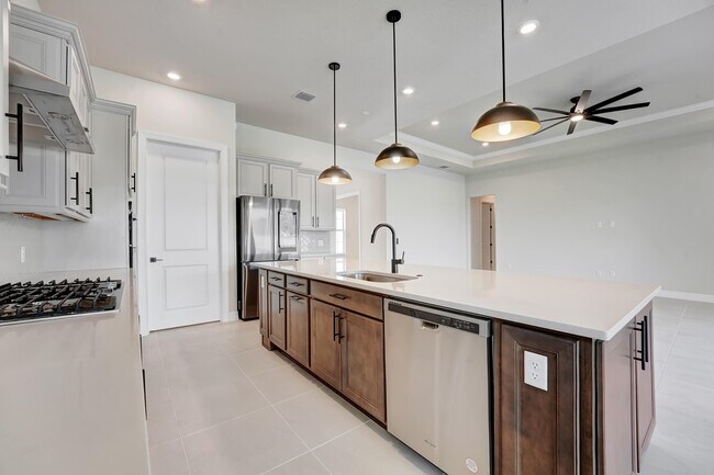 Foto del edificio - 5329 Blue Reed Ln.