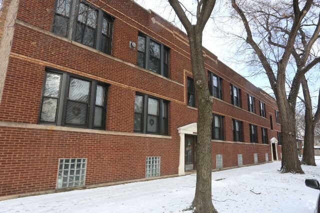 Building Photo - 3602 W Grace St