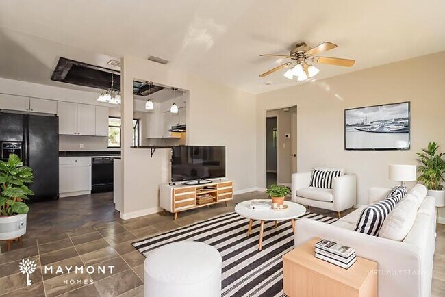 Foto del edificio - 10849 60th Ave N