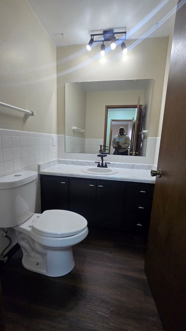 Foto del edificio - 2 Bedroom 1.5 Bath - Brand new renovations